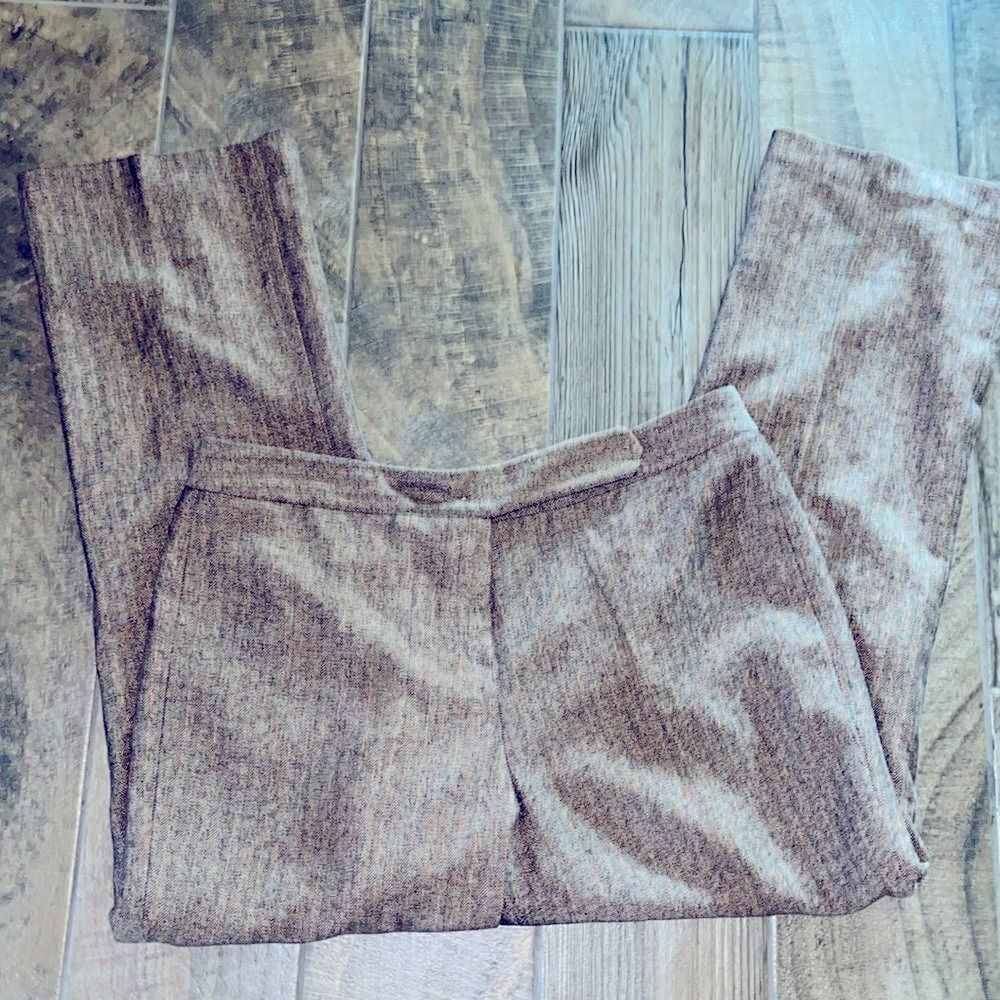 Signature by Larry Levine fully lined herringbone brown slacks. No pockets.